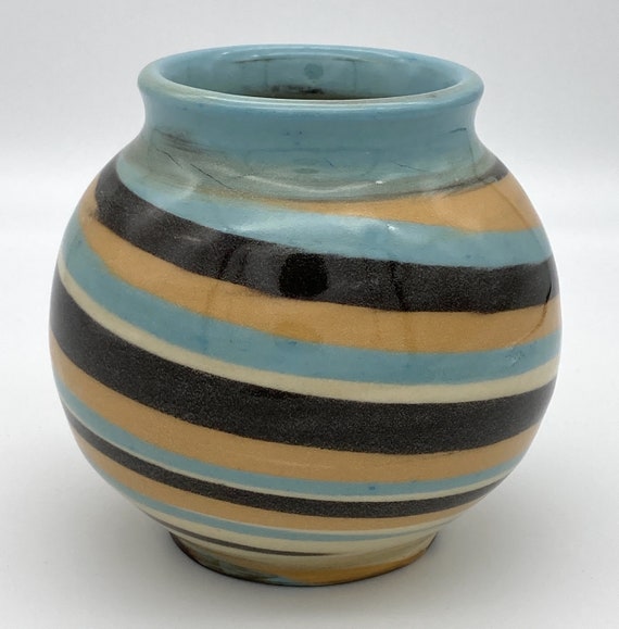 Small Marbled Clay Pot