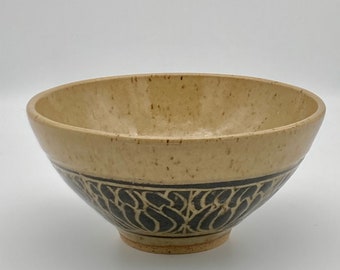 Carved Speckled Buff Serving Bowl