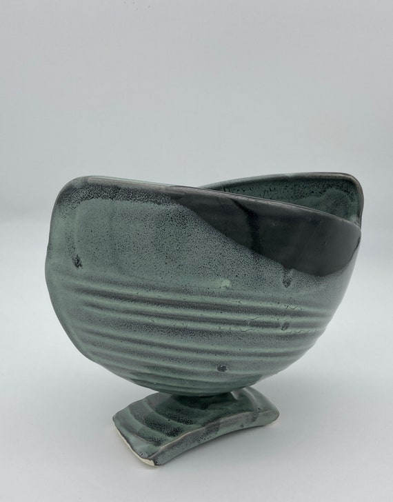 Handmade Ceramic Bowl | Abstract Bowl | Boat-shaped with pedestal | Decor  Bowl | Design Bowl | Ceramic Vessel | Varigated Green Glaze |
