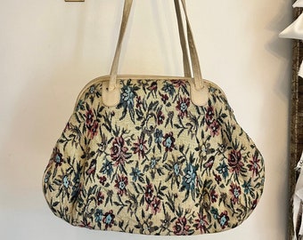 boho vintage floral tapestry purse, top handle purse, floral purses, floral beige purse with pink and blue flowers, purse with zip closure