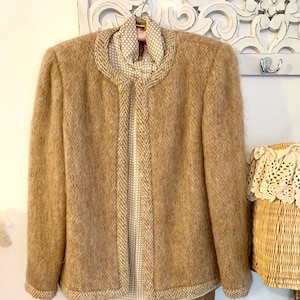 Vintage skirt suit, vintage suits, vintage skirts, vintage clothing, vintage tweed suite, ladies who lunch, skirt suits,