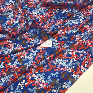 Silk Satin Fabric, Italian floral silk by the Meter, Premium Natural Italian Deadstock Silk for Elegant Dresses and soft Blouses, 100% silk