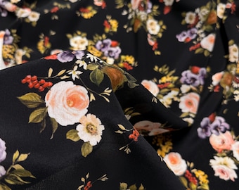 Tkanina jedwabna do projektów haute couture, włoski designerski materiał charmeuse: czarny i kwiatowy