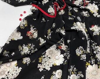 Last piece 1.75 yd (1.6 m) - Silk Crepe Fabric, Black Floral: Italian Couture Design, 140cm Wide