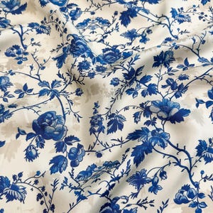 Exquisite Italian Silk Fabric for Sewing Designer Dresses - Luxurious Floral Silk Twill - White Base