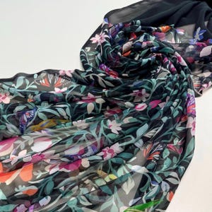 Premium Silk Chiffon - Famous Italian Designer Fabric for Stunning Dresses and Blouses: per panel 1.95\1,53 yard