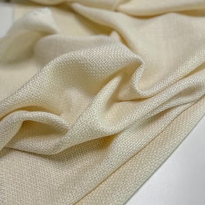 Italian Tweed bouclé, Cashmir Fabric, tweed fabric, Fabric by the Meter, Ideal for sewing warm jackets, bombers, coats - natural white color