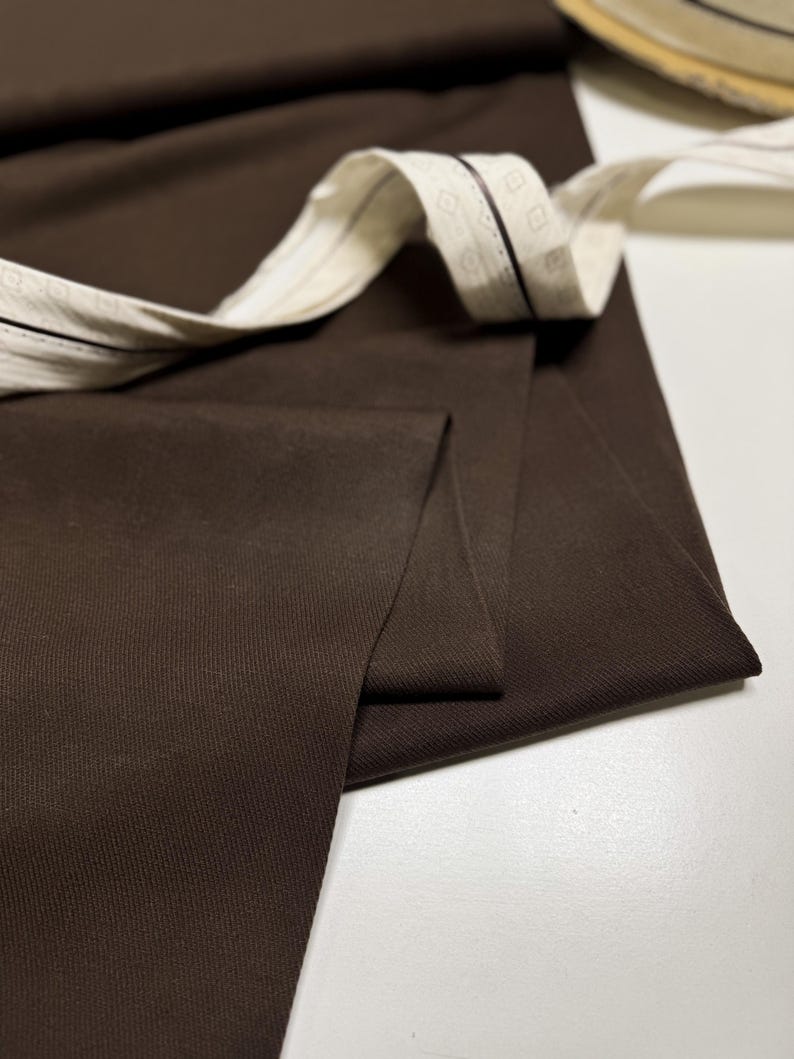 Elegant Textured Wool Fabric with linen fibers for Tailored Suits and Dresses - Rich Brown Hue: Fabric by the Meter