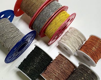 Monili Trim: włoskie ozdoby krawieckie, nici, różne kolory