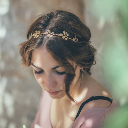 Diadema de novia con hojas doradas: tocado de boda bohemio para mujer