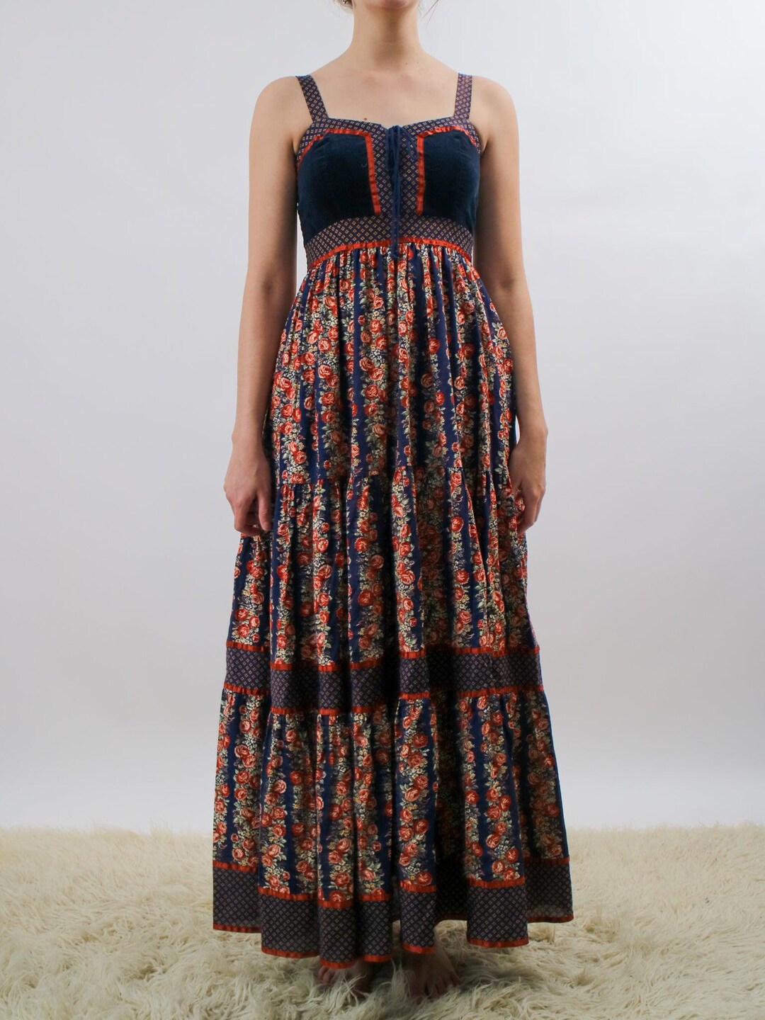 1970s Floral Navy Blue and Brass Floral Gunne Sax Prairie Maxi Dress - Etsy