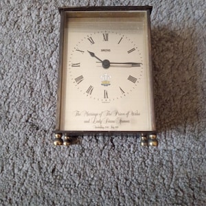 Sir William & Smith 置時計　ウィリアムスミス　ヴィンテージ Amazon.com: Sir William and Smith Brown & Golden Wooden Wall