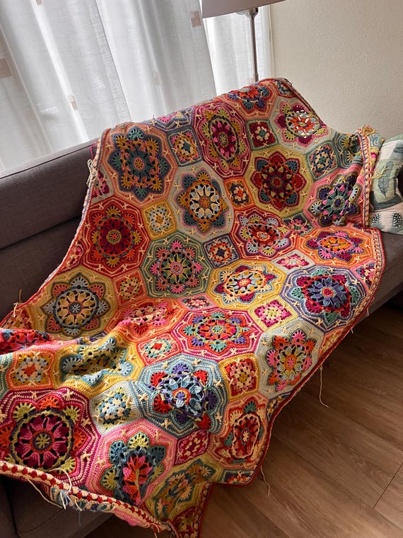 0623-1 BLANKET/ TILE ブランケット / タイル Janie - Another amazing version of Persian Tiles sent to me by