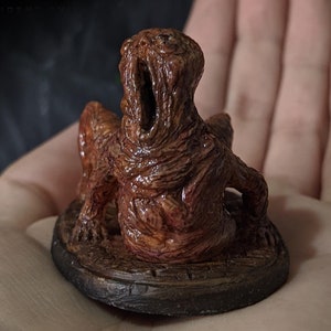 Resident Evil Miniature Unborn Resin Statue