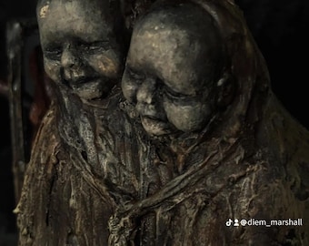 Estatua de las víctimas gemelas de Silent Hill, escultura hecha a mano
