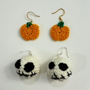 Pendientes de Halloween hechos a mano hechos a mano, pendientes de calabaza, joyas de Halloween, lindos accesorios de otoño, pendientes colgantes de Halloween, pendiente de esqueleto