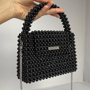 Elegante minibolso de cuentas - Monedero de perlas hecho a mano con cadena / Diseño Mercury