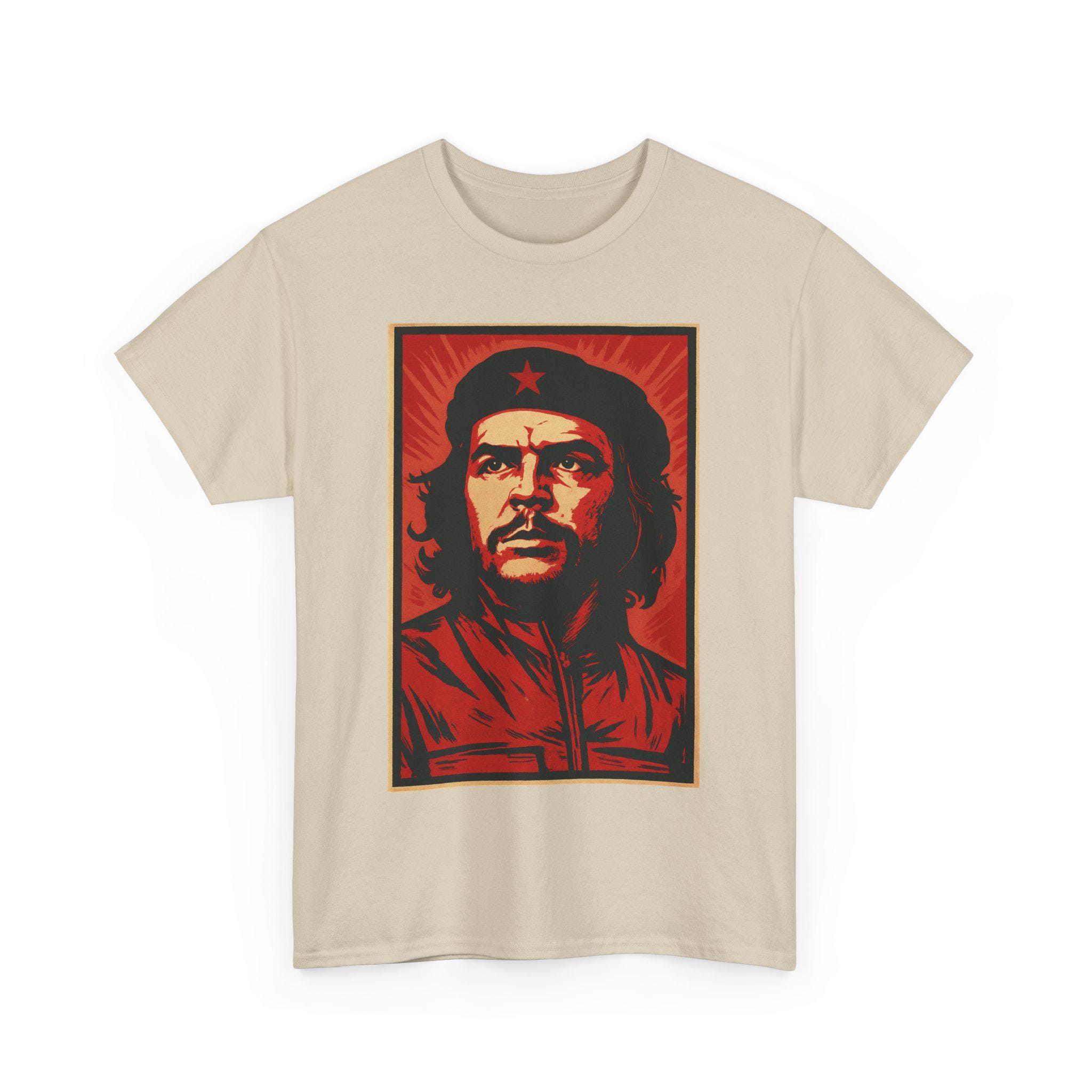 チェ・ゲバラTシャツ ユニセックス | ソビエトスタイルのプロパガンダ