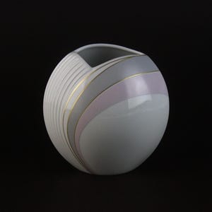 Vintage AK Kaiser Casa Germany Porselain Vase
