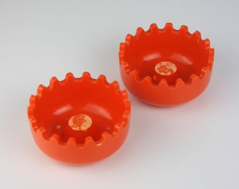 Vintage 1970s Gemini Clamp Ashtray by Umeda Masanori for Onorato Italian Design Melamine Ashtray