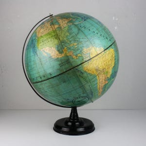 Globe terrestre grec vintage des années 1960 | Échelle 1:10 000 000 | 40 cm de diamètre | Globe fait main Mid-Century | Décoration de bureau rétro | Carte pédagogique