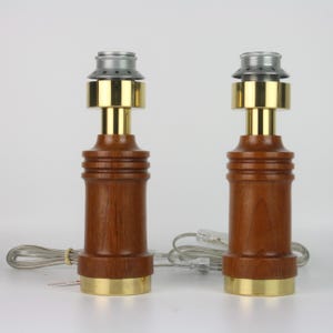 Pair of Vintage Kaiser Table Lamps – Teak Wood & Brass, Mid-Century Modern