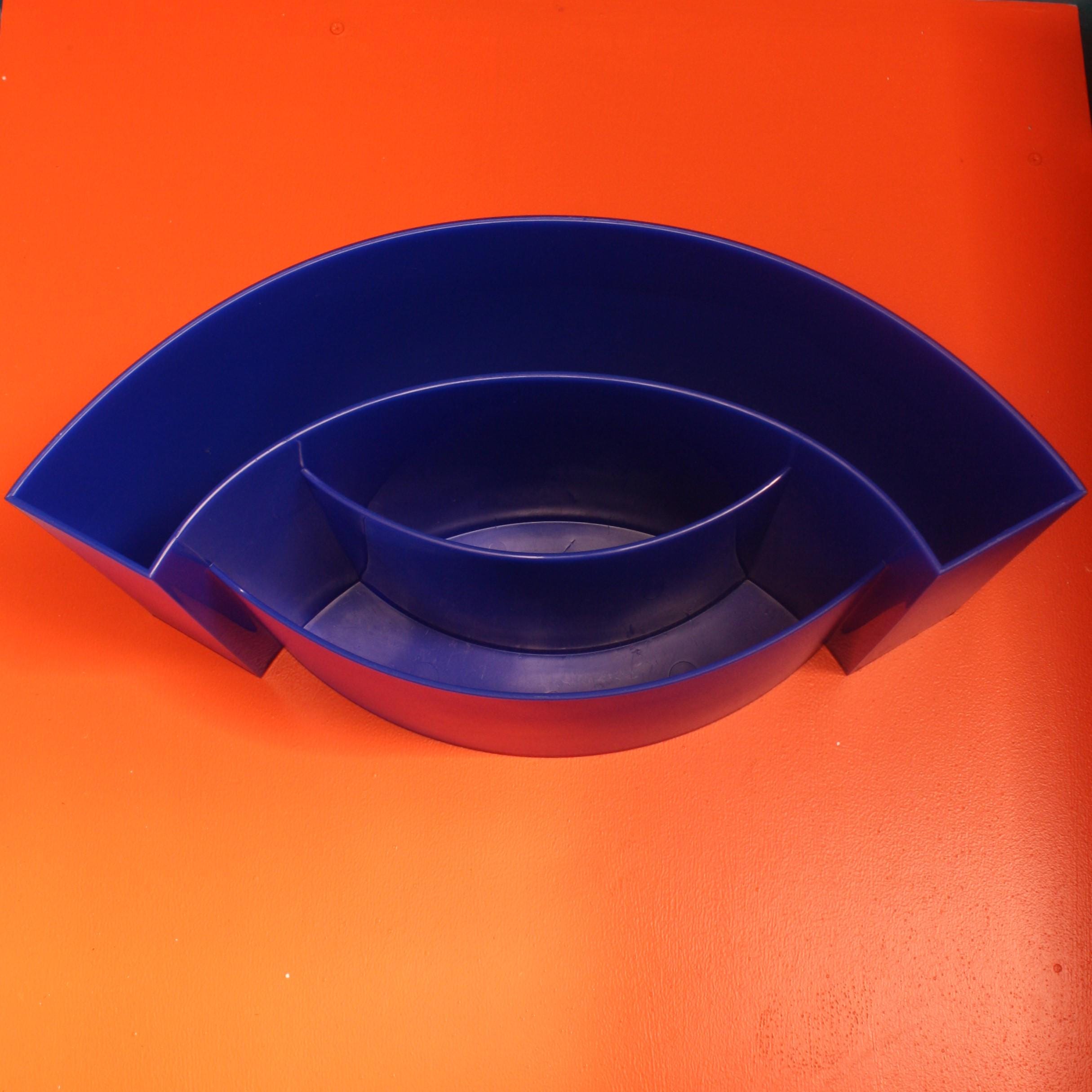 希少 イタリア製 AUTHENTICS WAVE MAIER-AICHEN Design Magazine Rack Wave by Maier Aichen for Authentics