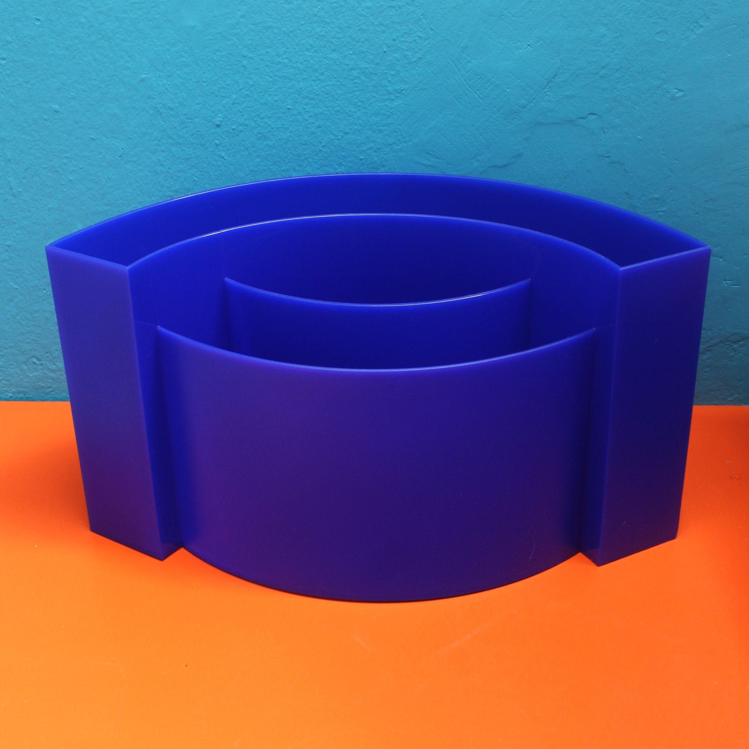 Vintage 1991 Authentics “wave” Magazine Rack – Iconic Blue
