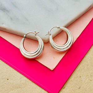 Sterling Silver Textured Hoop Earrings High Polish Silver Statement Earrings Dainty Small Huggie Hoop Earrings Everyday Hoops for Women