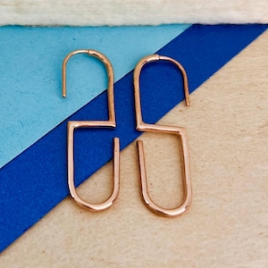 Geometrische S-förmige Ohrringe Roségold Minimalist Tropfen Ohrringe Moderne Ohrring Einzigartige Rose Gold Tropfen baumeln Ohrring