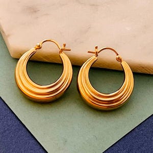 Huggie Hoop Earrings Gold Small Hoop Earrings Sterling Silver Dainty Hoops Everyday Hoops for Women