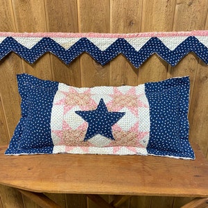 VINTAGE QUILT PILLOW…Patriotic star