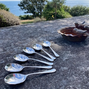 Vintage EPNS Art Deco Fruit Spoons | Silver Plated Dessert Spoons with Shell Bowls