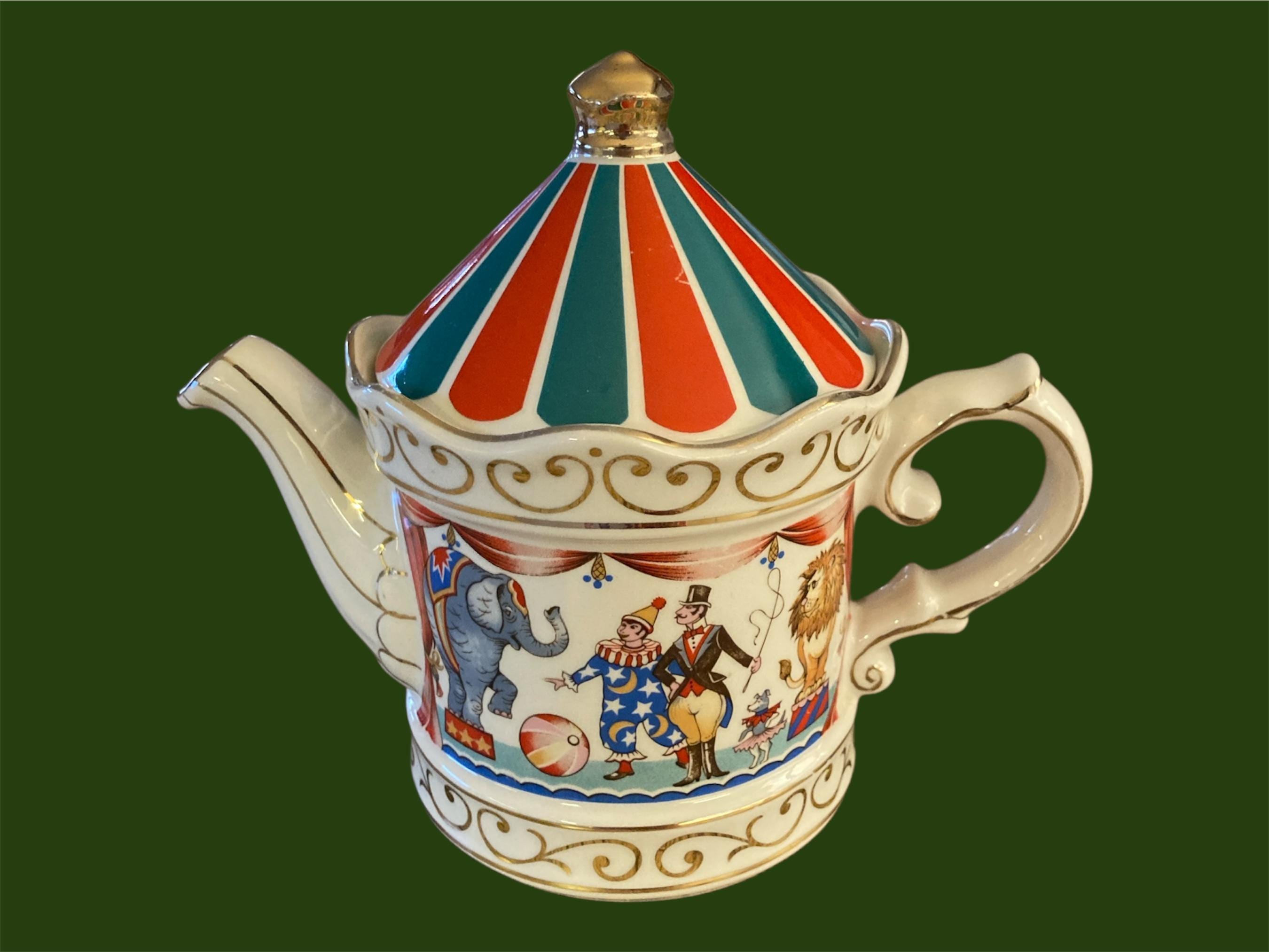 Vintage Sadler Circus Theme Tea Pot: Edwardian Style, Gold Detail