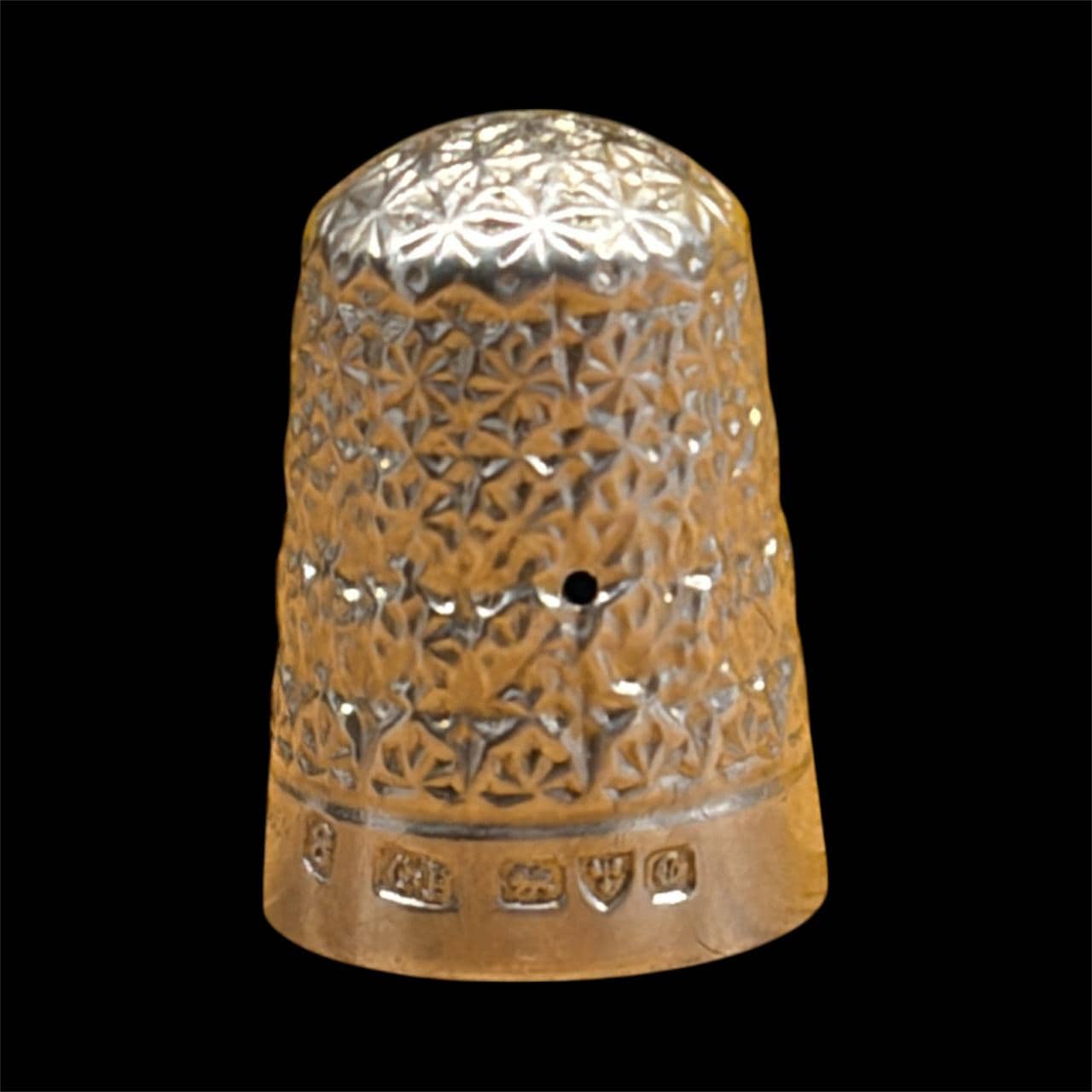 Sterling Silver Thimble * Charles Horner 1904 * Princess May Pattern * Chester Hallmarked * Registered Design 426650 * Size 8