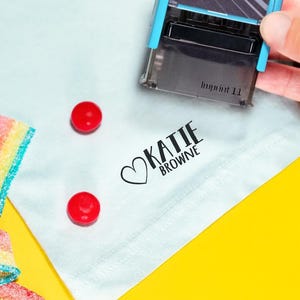 Personalisierter Kleidungsstempel - Personalisierter Stoffstempel für Kinderkleidung, waschfest & waschbeständig