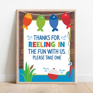 Favors Sign, Fishing Table Sign, Fishing Party Party Favors Signs, Fishing Decor, Reeling in the Big One, Ofishally one party decor, A1