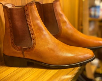 Stivali Chelsea da uomo marroni, alla caviglia, realizzati a mano in vera pelle, calzature eleganti di lusso