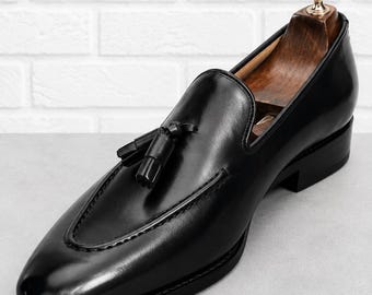 Men's Black Leather Tassel Loafers  Durable Leather Sole Wedding Dress Shoes