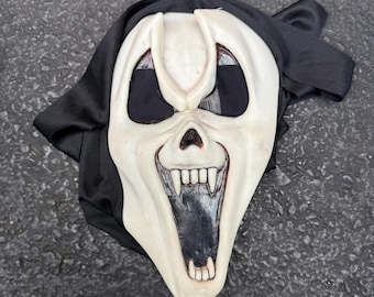 Fun World Officially Licensed Scary Movie Wassup Nigeria | Ubuy - View #5