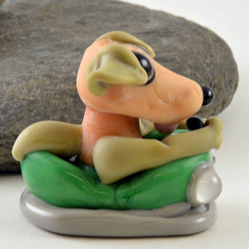 Izzybeads SRA DOG in a Dodgem Car Focal Bead Lampwork Glass Sculpture Collectible