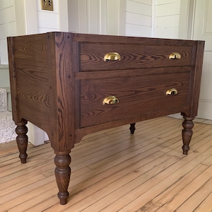 Glenderry Kitchen Island