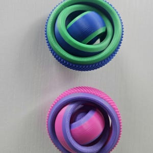 Custom Tire fidget spinners, customize your choice of colors to reflect your personality