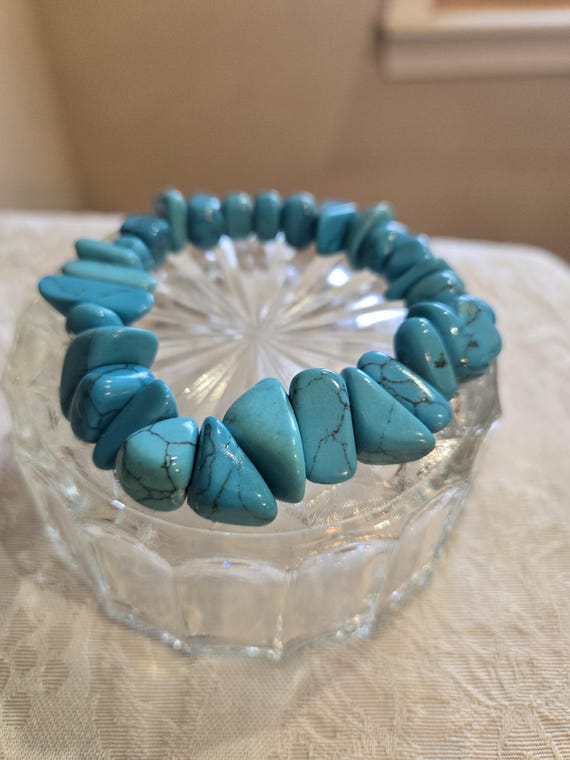 Turquoise Stretch Bracelet - image 2