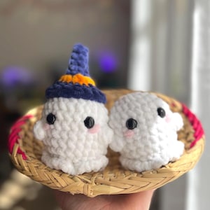 Ghost Amigurumi Plush | Halloween 2025 Crochet Ghost | Kawaii Boo Plushie | Handmade Soft Ghost | Cute Spooky Decor