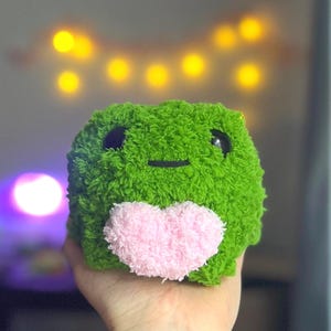 Chubby Frog Plushie Crochet Romantic Amigurumi - Handmade Stuffed Animal Frog - Fluffy Frog With Butt And Heart - Valentines Day Frog