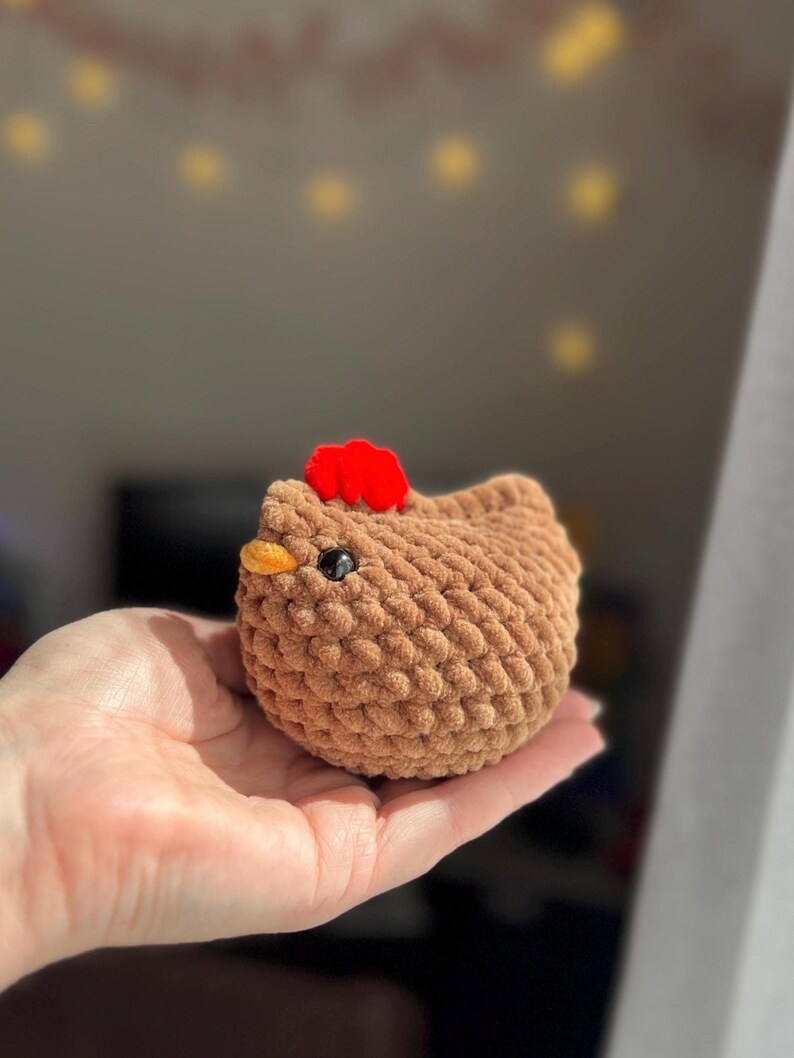 Virkade kycklingar inspirerade av Stardew Valley – Handgjorda spelplyschdjur | Present till videospelsfans | Amigurumi-kycklingplyschdjur bild 8