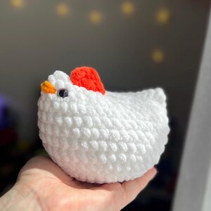 Virkade kycklingar inspirerade av Stardew Valley – Handgjorda spelplyschdjur | Present till videospelsfans | Amigurumi-kycklingplyschdjur bild 9