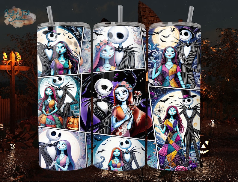 K&ouml;nnte beinhalten: Ein Edelstahlbecher mit einem farbenfrohen Grafikdesign, das Jack Skellington und Sally aus Nightmare Before Christmas zeigt. Das Design ist im Comic-Stil mit mehreren Panels, die das Paar in verschiedenen Posen zeigen.