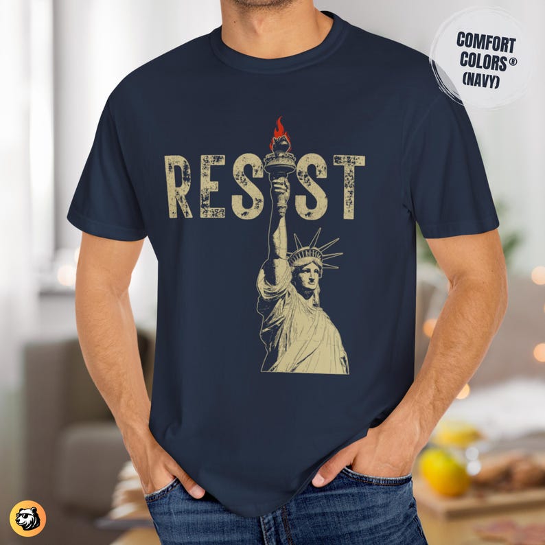 Resist Vintage Lady Liberty Shirt: Distressed Activist Tee Navy